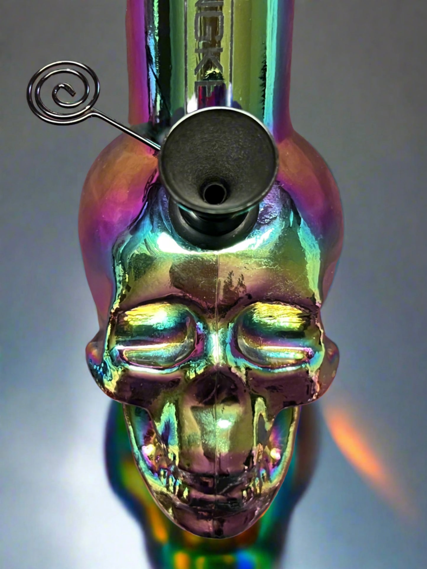 skull glass bong
