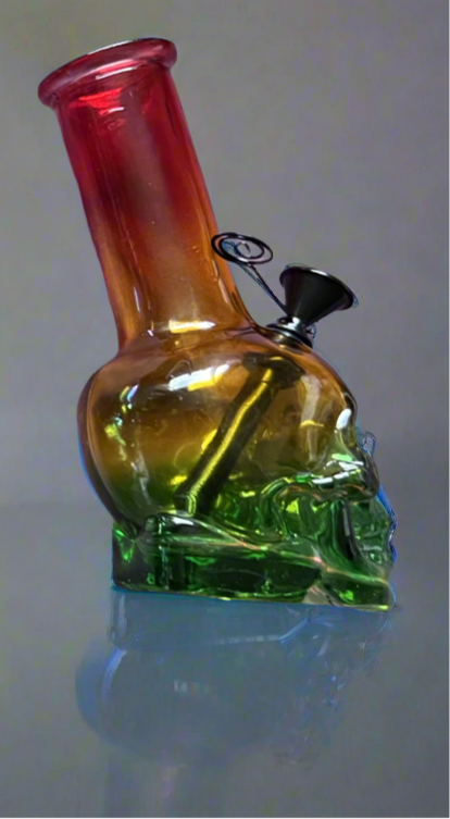 skull glass bong